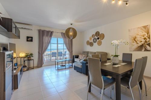 Apartment in Balcon del Atlantico, Adeje (photo 2)