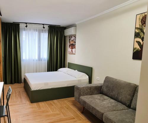 2V1 - Center apartment 3, Tirana (photo 3)