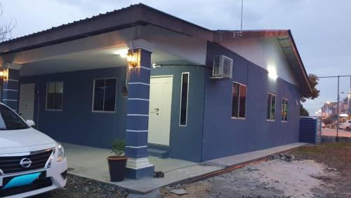 B&B Parit Raja - Ishak Kaseh Homestay - Bed and Breakfast Parit Raja