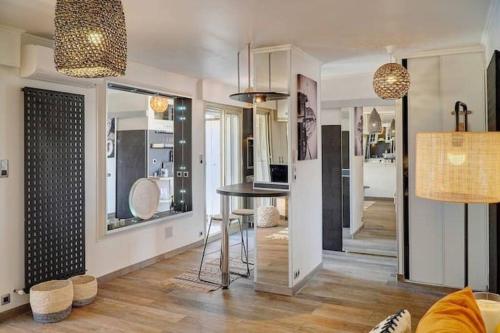 Beautiful 28m2 studio with balcony - Tap to explore photos