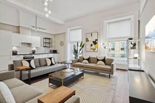 (G5) Grand 1 bed Blythswood Apartment