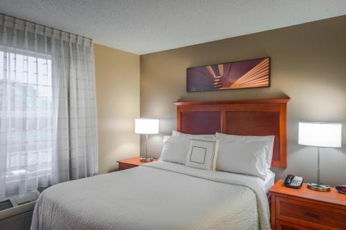 1 queen bed