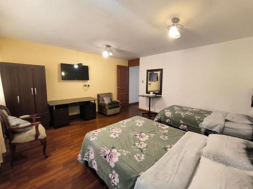 Hostal Europa - image 5