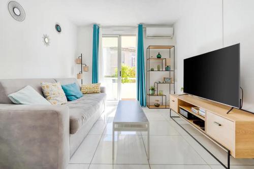 Joliette - Appartement avec terrasse ensoleillée - Location saisonnière - Marseille