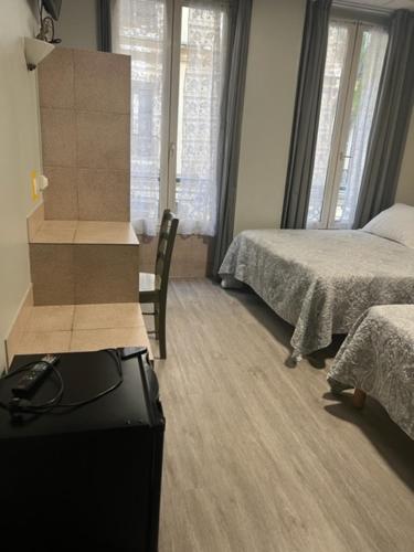 Hôtel Jarry Confort - image 2