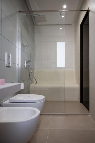 Superior Deluxe Double or Twin Room  image 10