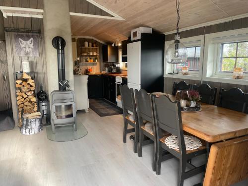 Hytte med Anneks og fantastisk utsikt pa Ljøsheim in Sjusjoen
