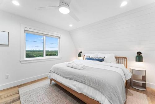 NEW - Luxury 5 br Beach Retreat