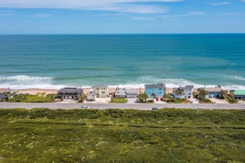 NEW - Luxury 5 br Beach Retreat
