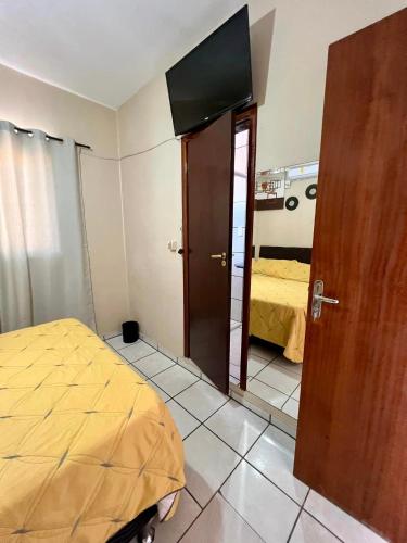 Double Room image 3
