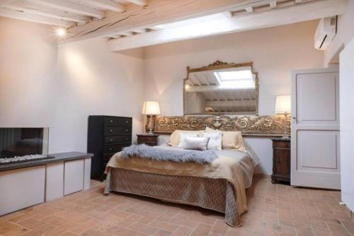 設施, Luxury Townhouse View of Tuscany in 菲庫萊