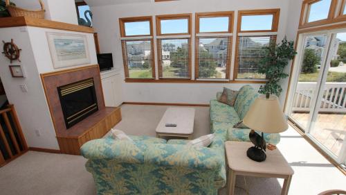 Oceanside, Hot Tub, Community Amenities, 845 ft to Beach Access, PI6, Fan-ta-sea, Corolla (zdjęcie 3)