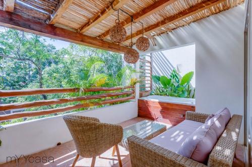 Beautiful Villa with Private Jacuzzi in Aldea Zama