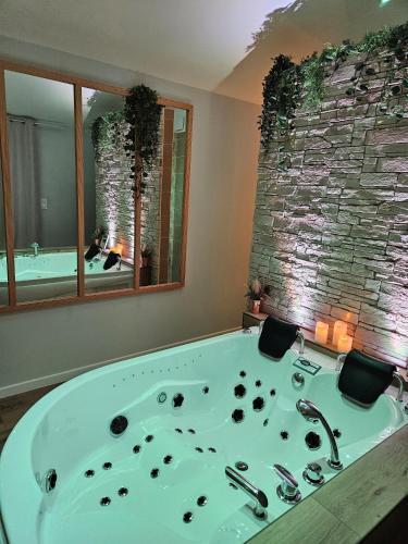 Kümblustünn, L'essentiel love 85 - Love room in Talmont-Saint-Hilaire