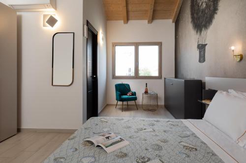 Theodore Rooms 4