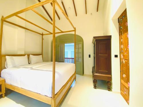 Deluxe Room room in Ivy Lane Galle Fort