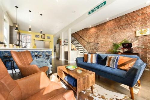 HostWise Stays - The Alpine - Family Friendly, Great Area, 3BR Home – khách sạn tại Fineview