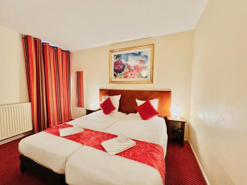 Hotel Bellevue Montmartre - image 11