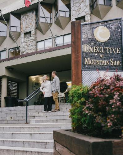 Mountain Side Hotel Whistler by Executive