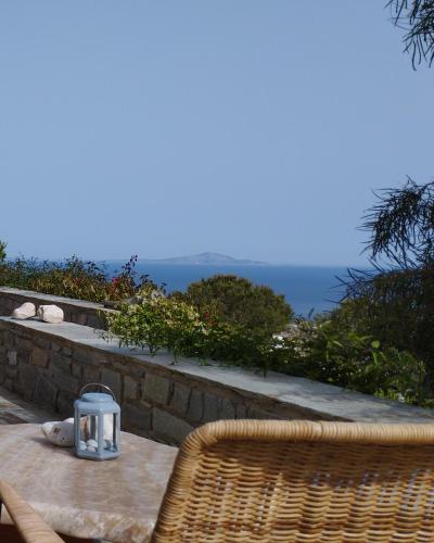Akakies summer house with breathtaking Aegean view