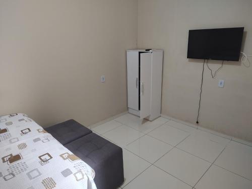 Casa mobiliada de 2 quartos na R Oliveira Alves Fontes, 609 - Jardim Gonzaga