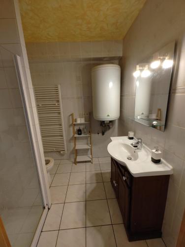 Bruser, Cosy Studio in Pont-de-l'Arche