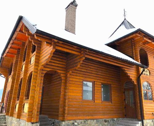 Гостинний двір КАРПАТІЯ, Верховина, Wierchowina (zdjęcie 2)
