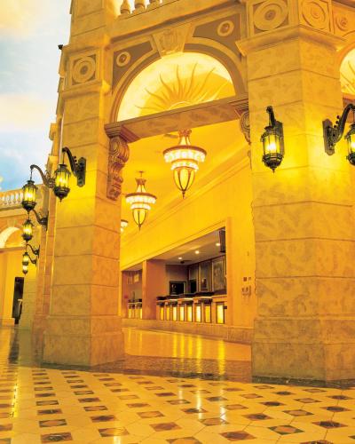Lobby, Sunset Station Hotel Casino in Henderson