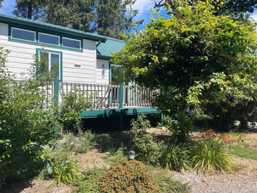 Sheltered Nook On Tillamook Bay