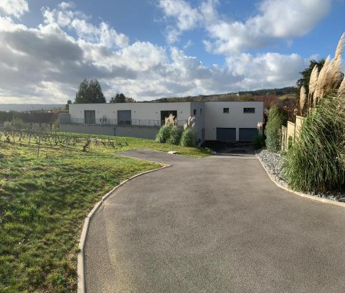 Le Clos des Huy Prés (Le Clos des Huy Pres) in Trigny