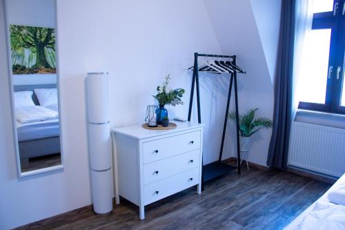BeMyGuest - 3 Zimmer Maisonette - Zentral - Klimaanlage - Aufzug, Wiesbaden (fotografie 6)