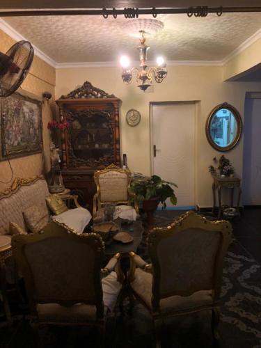 Room for rent in heart of Cairo