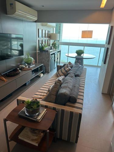One-Bedroom Apartment image 2