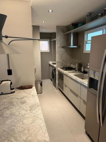 One-Bedroom Apartment image 9