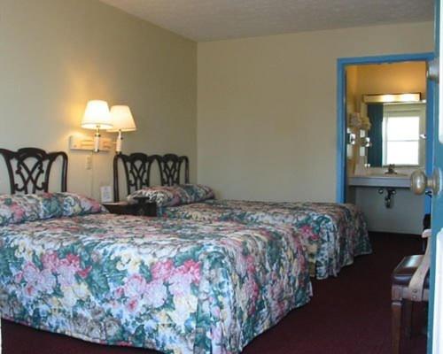Red Carpet Inn Piqua In Oh