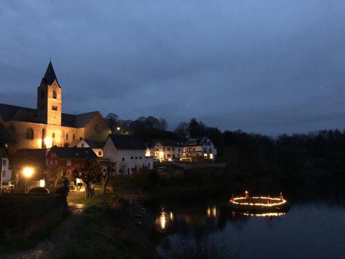 Ritterstube - Eifelstuben mit Charme, Nähe See und Burg, außergewöhnlich, Vulkaneifel