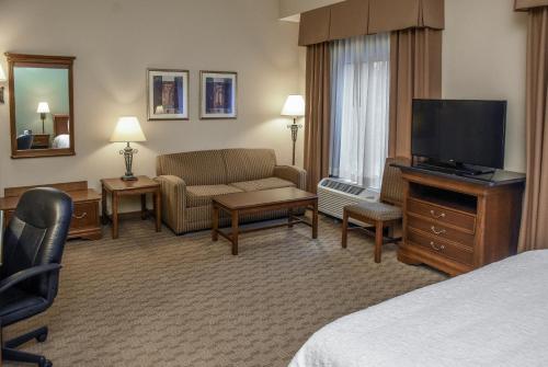 Hampton Inn & Suites Youngstown-Canfield