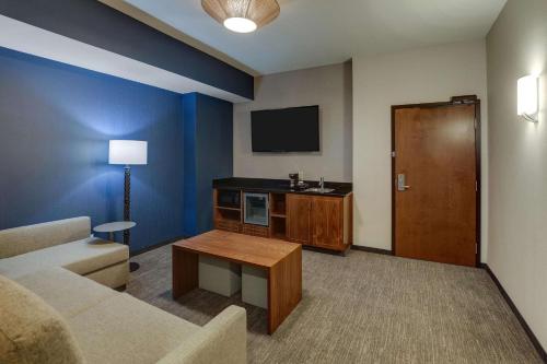 Drury Plaza Hotel Orlando - Disney Springs Area