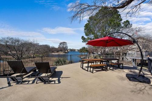 Horseshoe Bay - Lakefront - Pool - Hot Tub - Lake LBJ in Horseshoe Bay, Vereinigte Staaten von Amerika