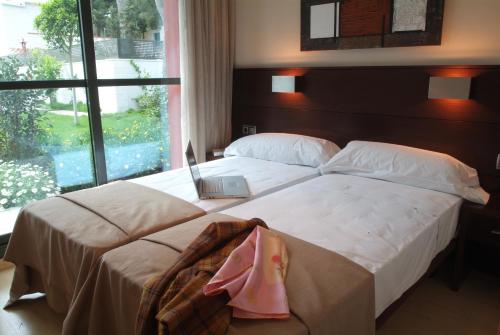 Apartamentos Royal Marina Gardens - Apartment - Castelldefels