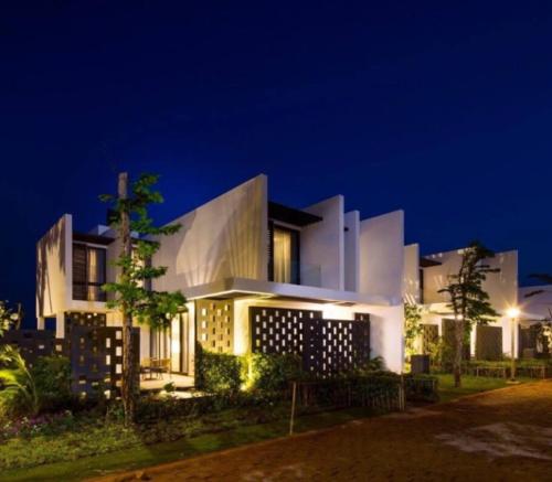 Flower Villa