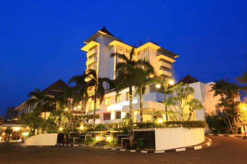 Sahid Jaya Solo Hotel near Balapan Train Station