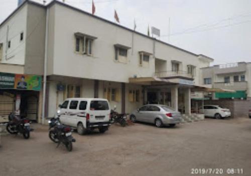 Hotel Rajdhani And Guest House Gujarat