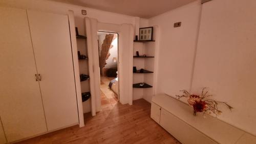 Fürdőszoba, Ruheoase am Waldrand - auf 90qm sind nicht nur die Eltern und bis zu 5 Kinder willkommen, auch Hunde in Laichingen