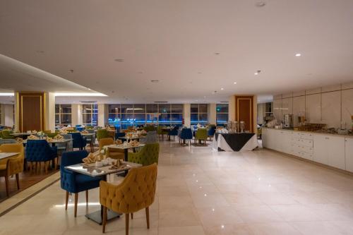 Étterem, Rosemond Alhamra in Jeddah