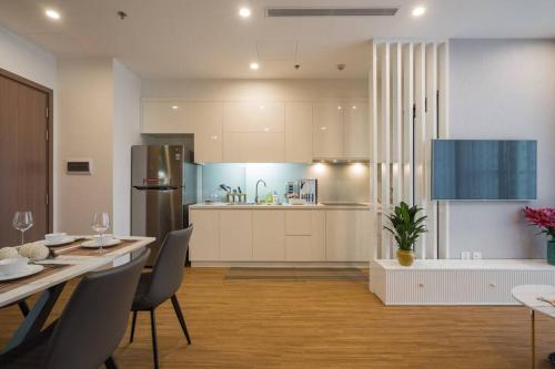 One-Bedroom Apartment image 10