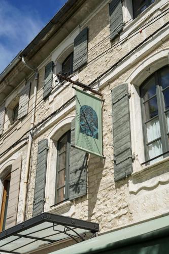 Le petit hotel - image 7