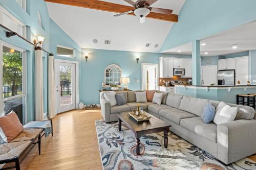 New Listing - Promo Price Waterfront Huge Yard in คิงส์แลนด์ (TX)