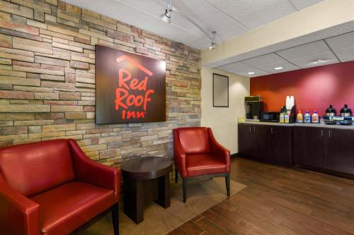 Red Roof Inn Salem