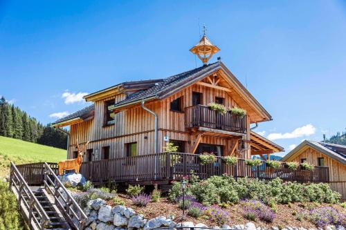 Premium Chalet # 58 with Sauna & Whirlpool